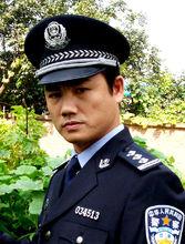 楊勁松飾演刑警隊長