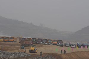 2012年4月,建設中的呂梁機場