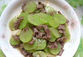 牛肉炒萵苣 牛肉炒萵苣