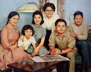 一樹桃花千朵紅