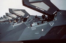成排的F-117