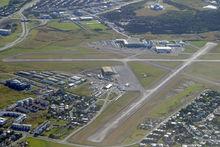 雷克雅未克國際機場