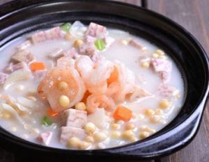 芡實煲對蝦 芡實煲對蝦