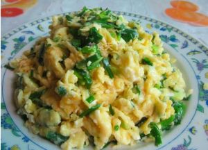 蒜葉炒蛋 蒜葉炒蛋