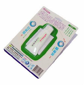 達克羅寧油膏 達克羅寧油膏