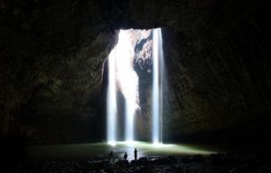 洞中天河 洞中天河