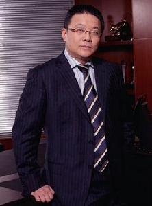 周忻[易居（中國）控股有限公司董事局主席、總裁]