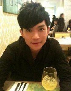 周志康[中國香港男演員、歌手]