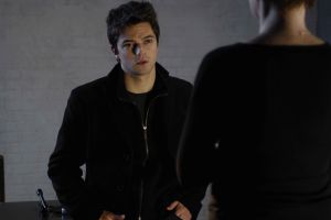 對醜陋人物的簡訪