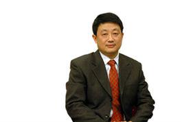 余飛[第二炮兵總醫院伽瑪刀中心主任醫師]