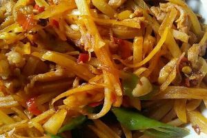 醬爆酸菜肉絲 醬爆酸菜肉絲