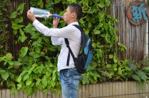 微型淨水吸管使用