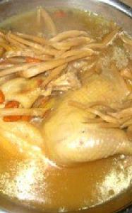 黃花菜燉雞 黃花菜燉雞