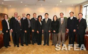 季允石會見天普大學法學院院長