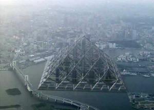 建在東京灣的金字塔城