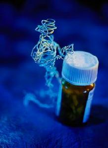 複方醋酸氟輕鬆酊 複方醋酸氟輕鬆酊