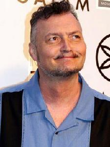 維克多·薩爾瓦 維克多·薩爾瓦