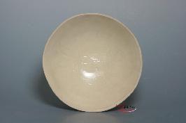 宋定窯刻花大碗 宋定窯刻花大碗