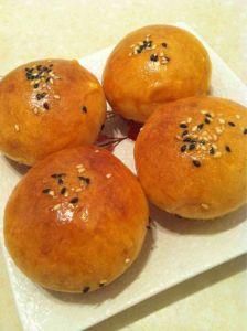 椰蓉白糖小麵包 椰蓉白糖小麵包