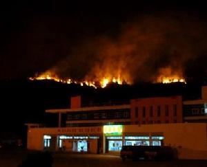 （圖）福建省三明市沙縣高砂鎮端溪村突發森林火災