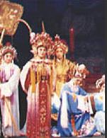 孫小華在《張春郎削髮》中飾雙嬌公主