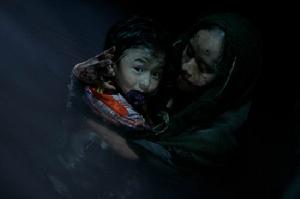 《救命2之怪物》