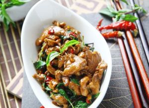 三杯腱子肉 三杯腱子肉