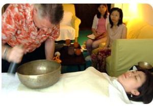 西藏頌缽特色療法
