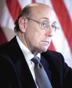 （圖）肯尼斯&middot;費恩伯格