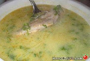 鯽魚濃湯 鯽魚濃湯