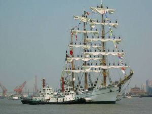 夸烏特莫克號風帆訓練艦