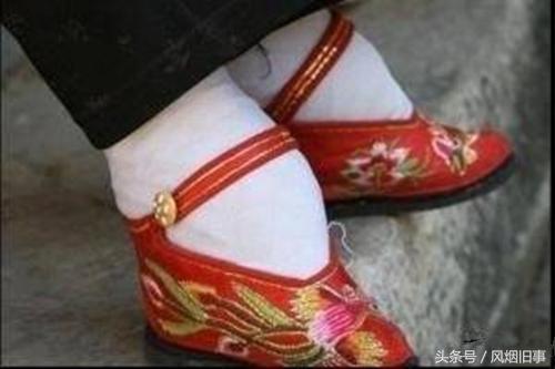 傳說中的三寸金蓮,令人心酸,更令人觸目驚心 傳說中的三寸金蓮,令人心酸,更令人觸目驚心