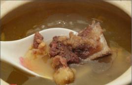 白蘿蔔牛骨湯 白蘿蔔牛骨湯