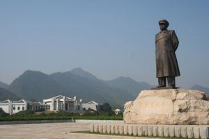 彭德懷銅像 彭德懷銅像