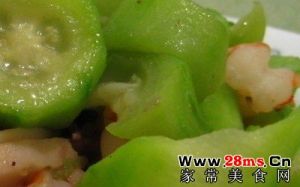 絲瓜燴蝦球 絲瓜燴蝦球