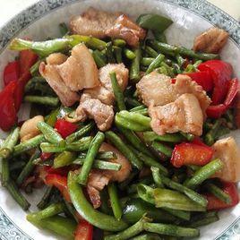 豆角炒五花肉 豆角炒五花肉