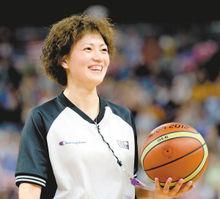 彭玲[籃球女裁判]