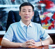 董事長：周世平先生