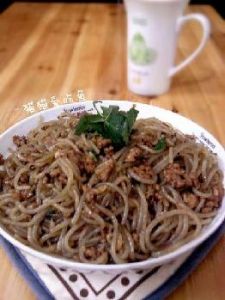 薄荷乾炒粉條 薄荷乾炒粉條