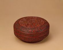 剔彩林檎雙鸝圖捧盒 剔彩林檎雙鸝圖捧盒