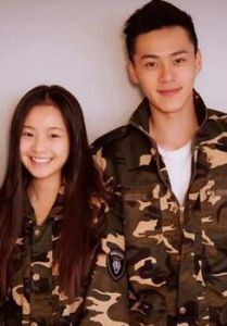 李庚希、朱致靈