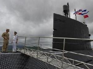 馬倫海軍參觀元級潛艇