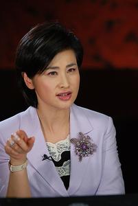 吳小莉自傳——足音