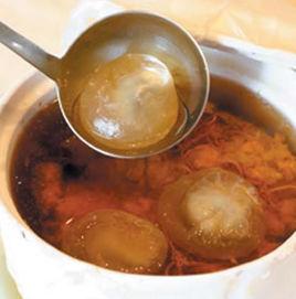 冬蟲草燉胎盤 冬蟲草燉胎盤