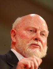 羅納德&middot;麥金農