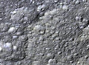 土衛五表面岩石圖片