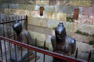 秦檜夫婦跪像 秦檜夫婦跪像