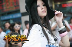 2010“克蘭蒙多星光大道”《神魔大陸》與千