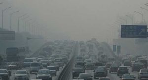 實拍北京霧霾天街景