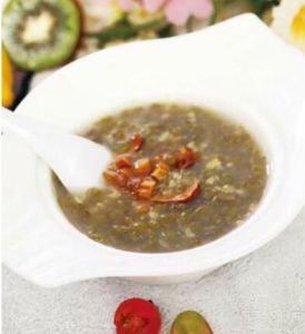 綠豆銀葉紅棗湯 綠豆銀葉紅棗湯